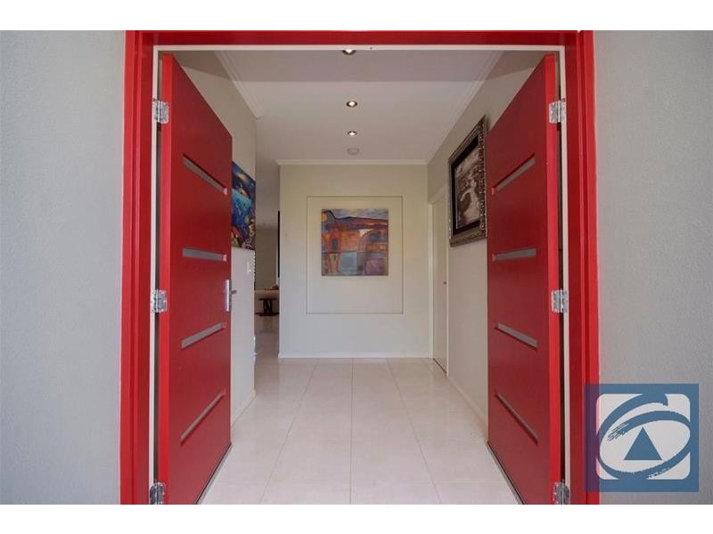 17 The Peak Road, Brinsmead QLD 4870