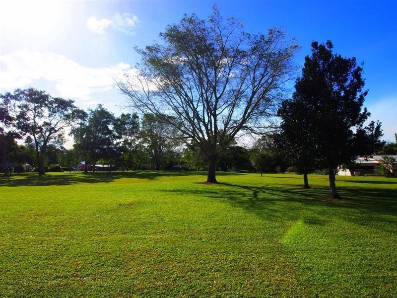 6 Fitch Court, Stratford QLD 4870