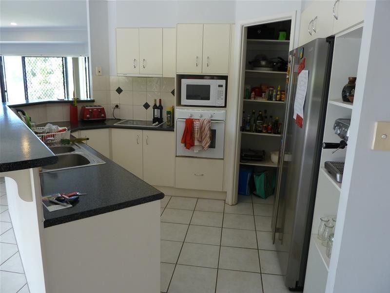 49 West Parkridge Drive, Brinsmead QLD 4870