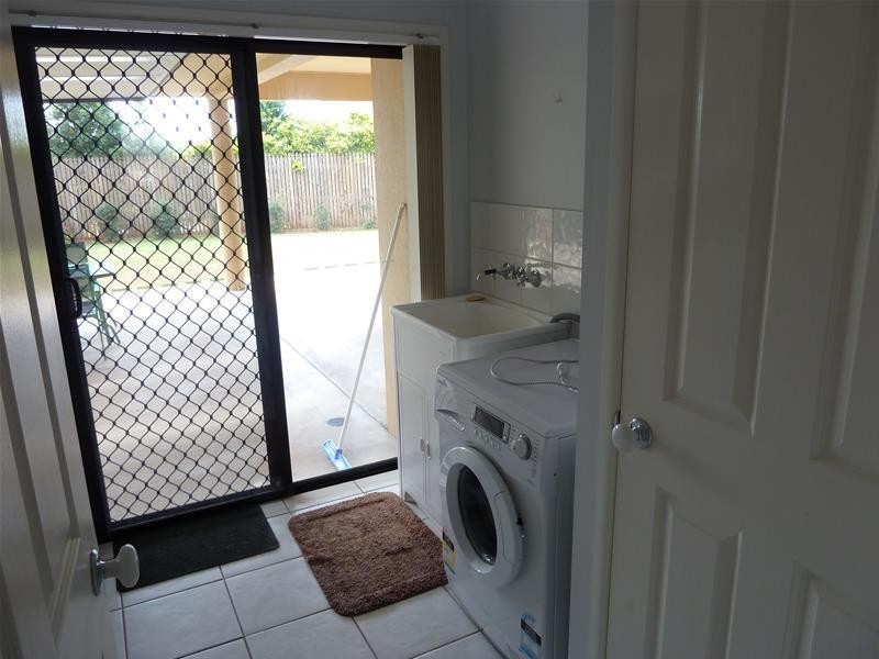 49 West Parkridge Drive, Brinsmead QLD 4870