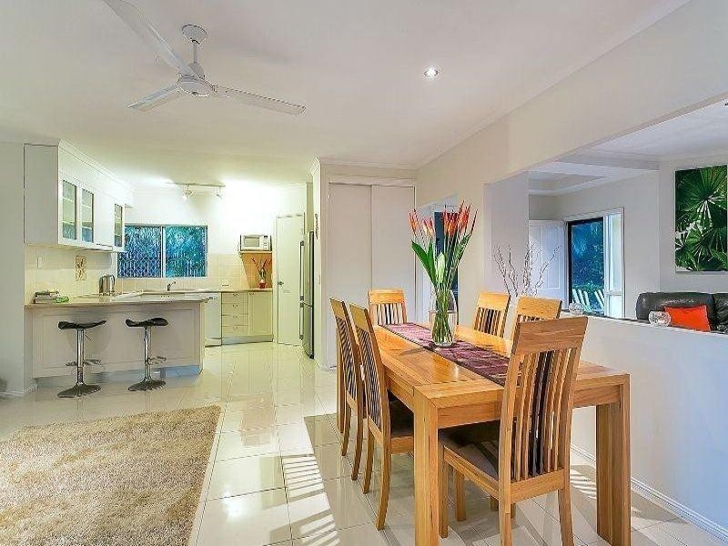 37 Summer Hill Drive, Mooroobool QLD 4870