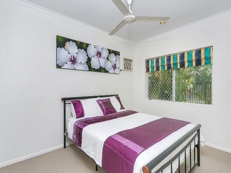 37 Summer Hill Drive, Mooroobool QLD 4870