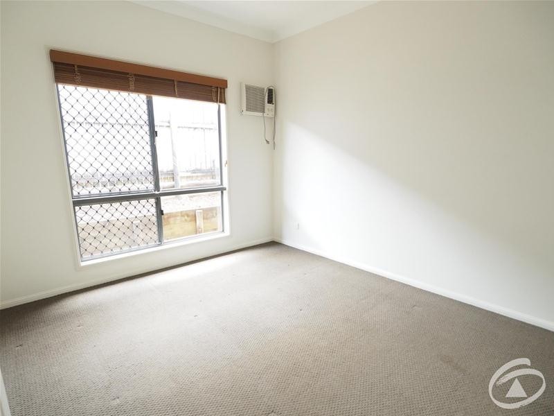 15 Elphinstone Street, Kanimbla QLD 4870