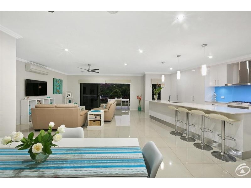 14 Gaway Street, Caravonica QLD 4878