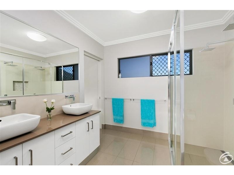 14 Gaway Street, Caravonica QLD 4878