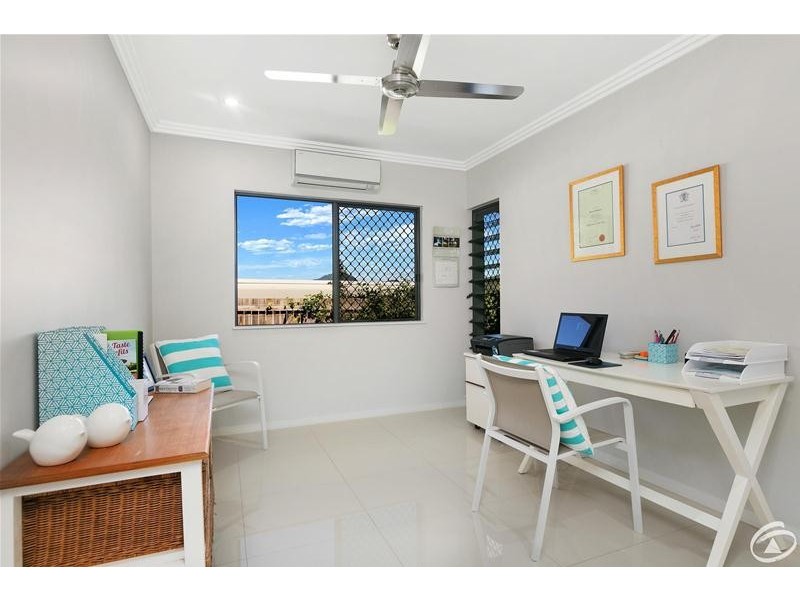 14 Gaway Street, Caravonica QLD 4878