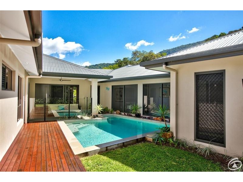 14 Gaway Street, Caravonica QLD 4878