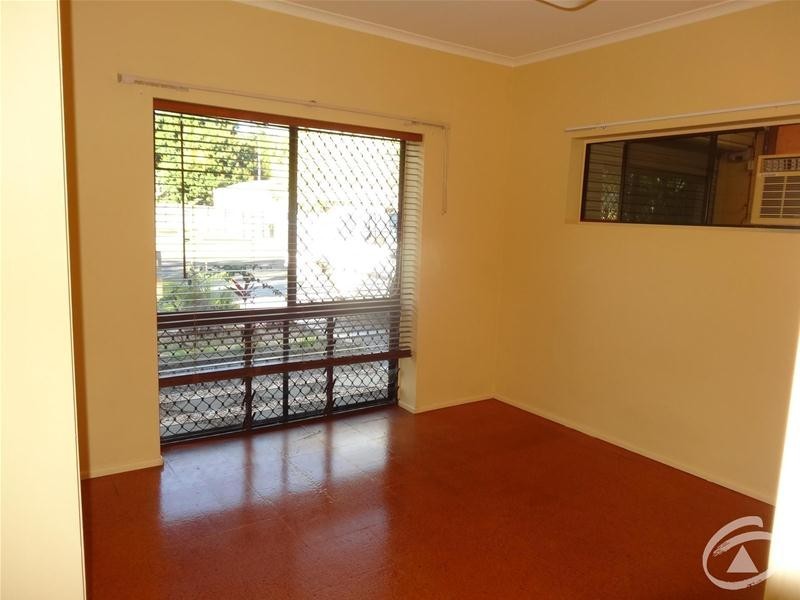 5 Banning Avenue, Brinsmead QLD 4870