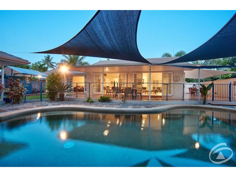 25 Gibson Close, Clifton Beach QLD 4879