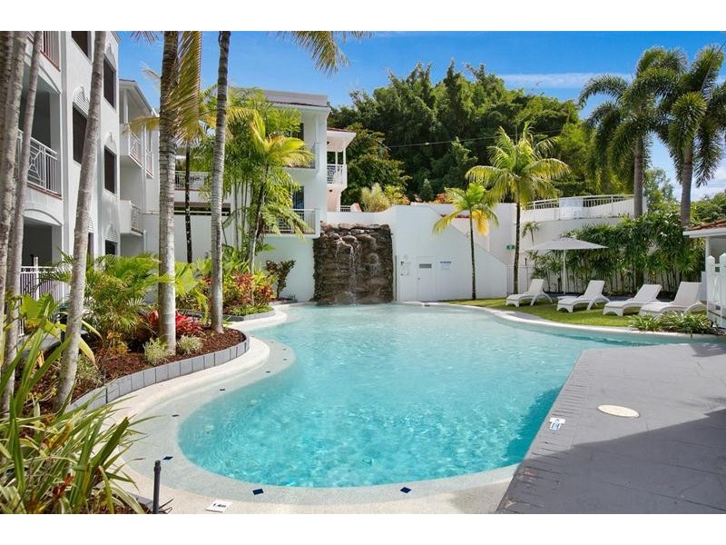 305/139-143 Williams Esplanade, Palm Cove QLD 4879