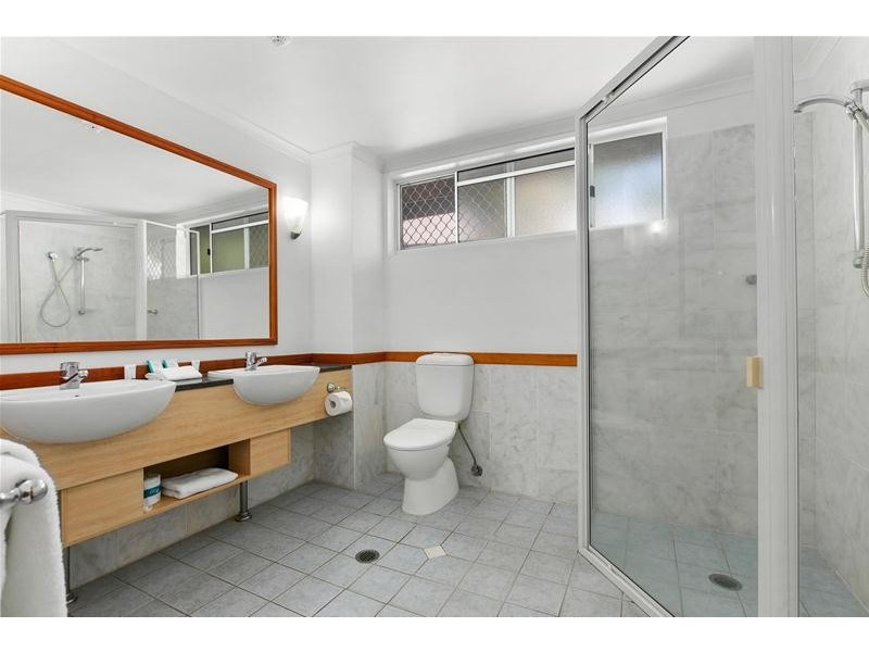 305/139-143 Williams Esplanade, Palm Cove QLD 4879