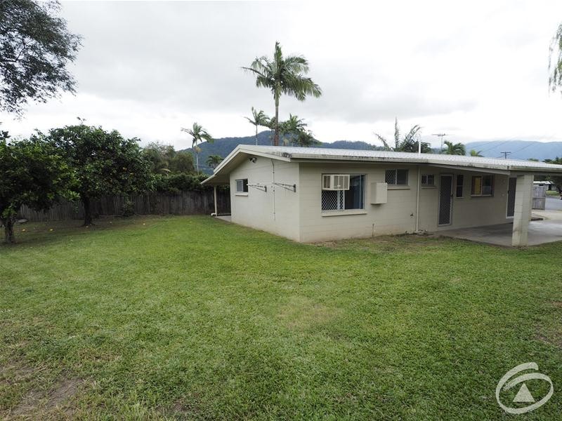 7 Denman Close, Manoora QLD 4870