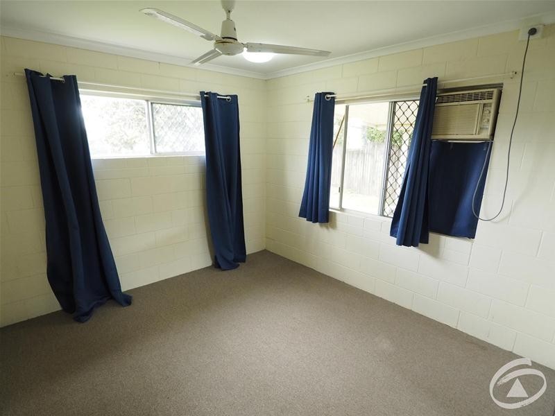 7 Denman Close, Manoora QLD 4870