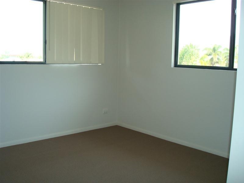 21/40 Intake Road, Redlynch QLD 4870