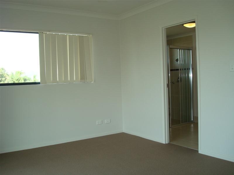 21/40 Intake Road, Redlynch QLD 4870