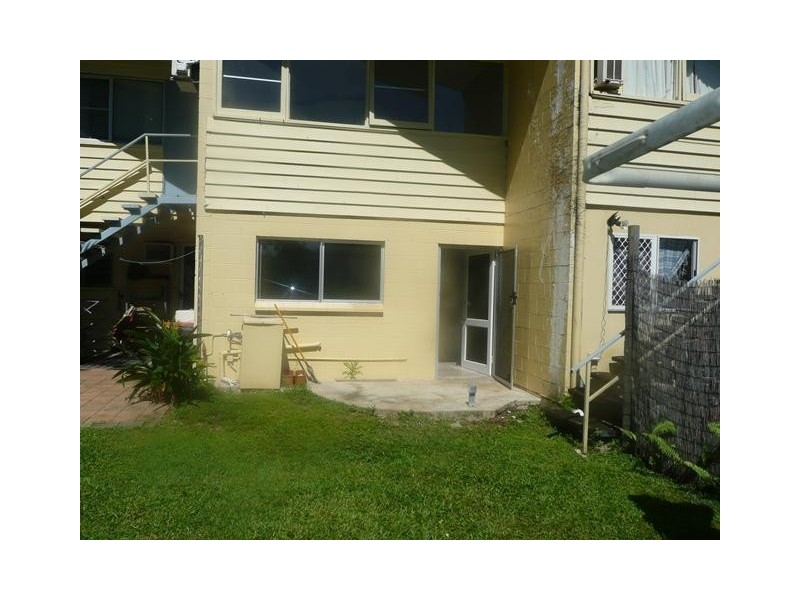 4/30 Mimosa Street, Holloways Beach QLD 4878