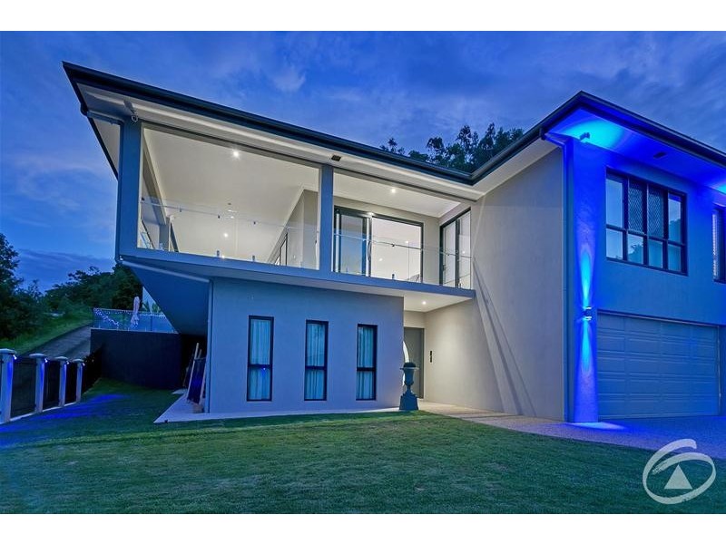 11 Rosemont Court, Mooroobool QLD 4870