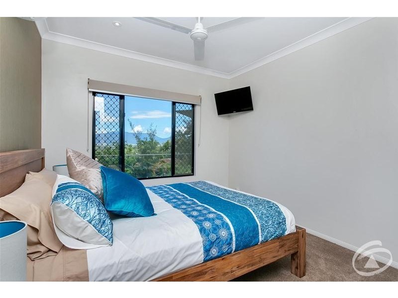 11 Rosemont Court, Mooroobool QLD 4870