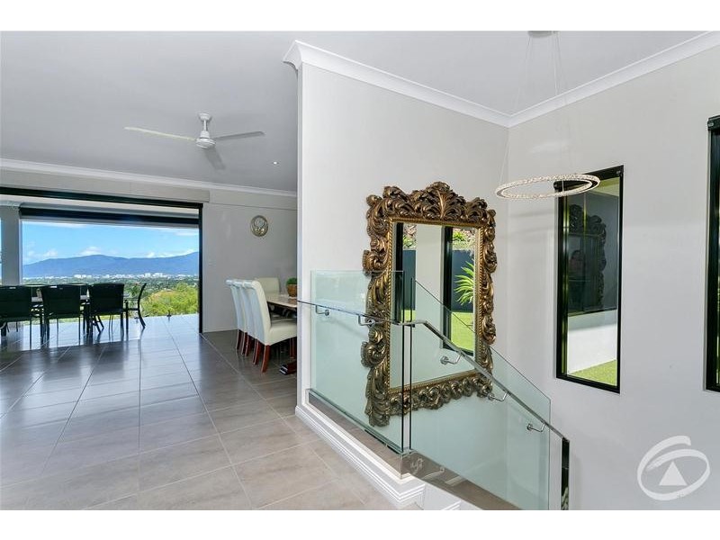 11 Rosemont Court, Mooroobool QLD 4870