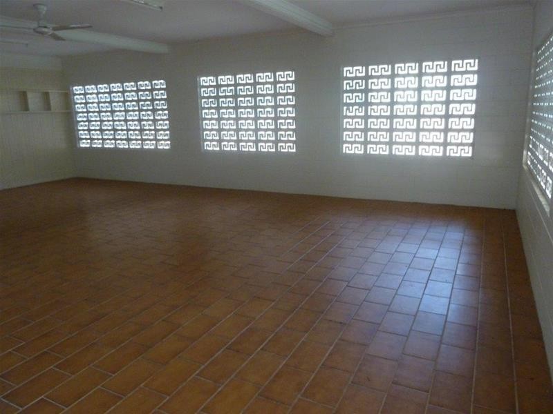 32 Wirrah Street, Bayview Heights QLD 4868