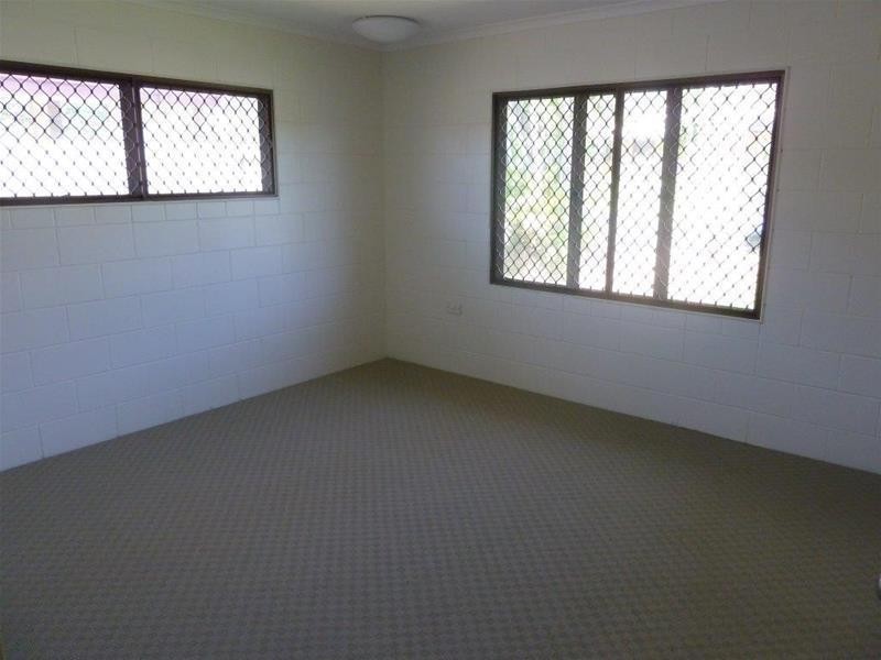 32 Wirrah Street, Bayview Heights QLD 4868