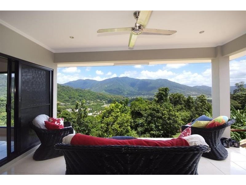 17 The Peak, Brinsmead QLD 4870