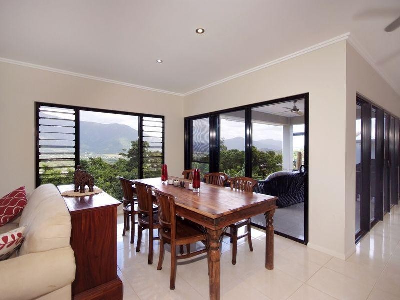 17 The Peak, Brinsmead QLD 4870