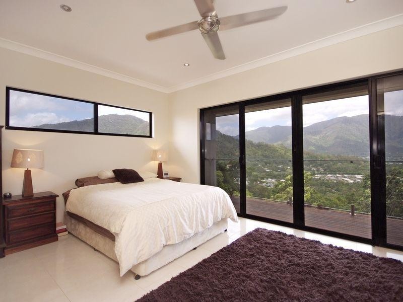 17 The Peak, Brinsmead QLD 4870