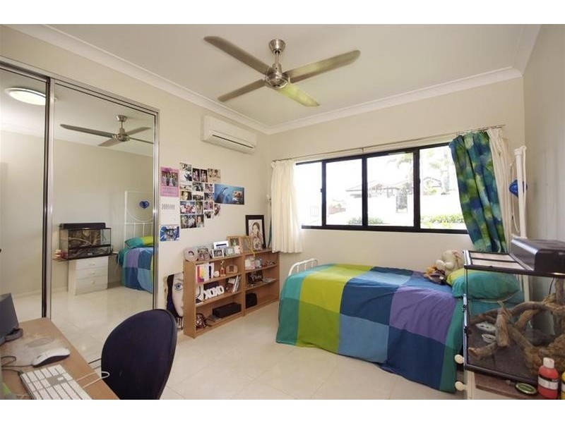 17 The Peak, Brinsmead QLD 4870