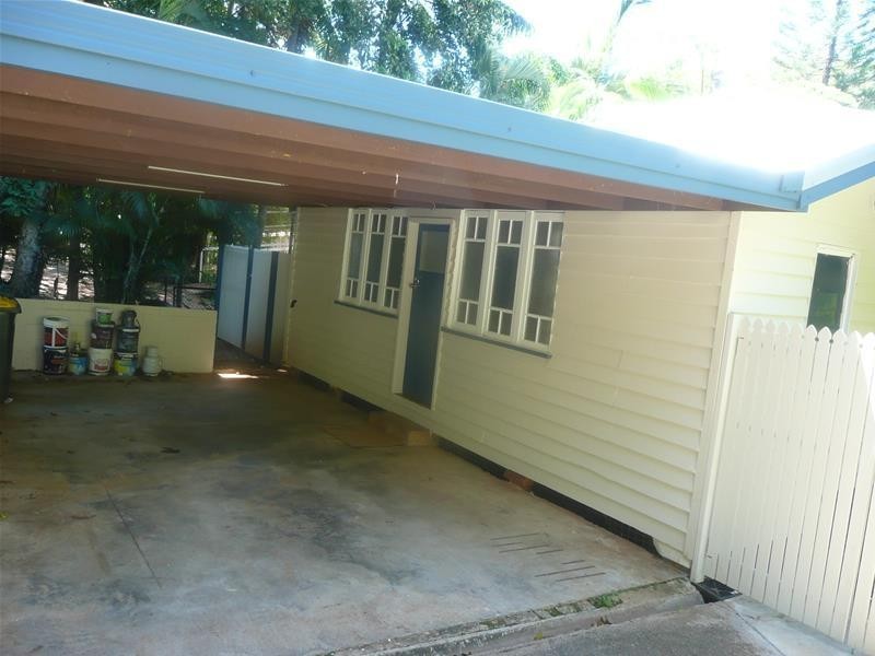 18 Whitfield Street, Aeroglen QLD 4870