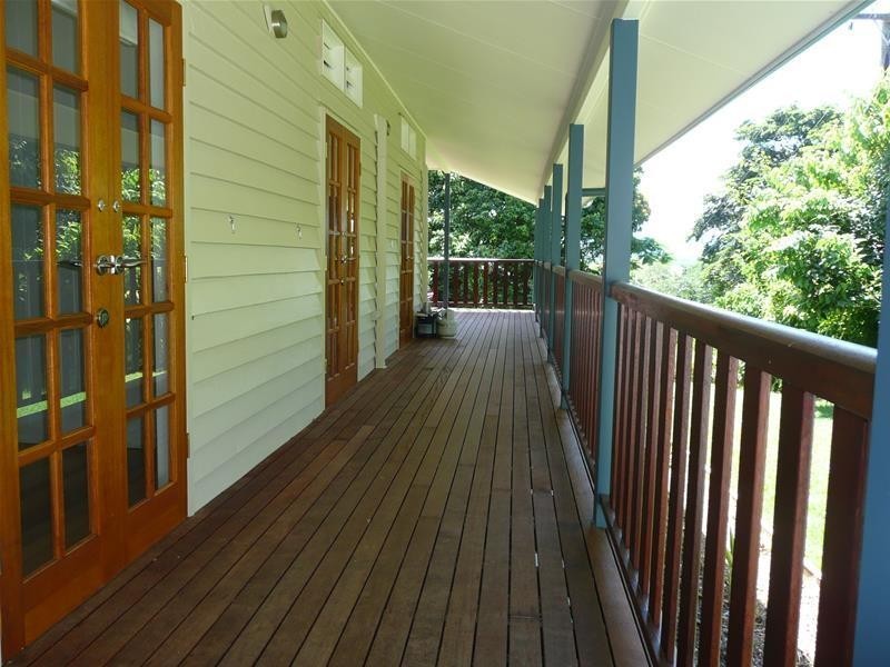 18 Whitfield Street, Aeroglen QLD 4870