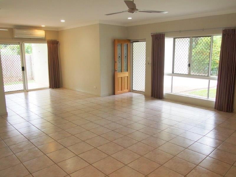 3 Wheeler Court, Brinsmead QLD 4870