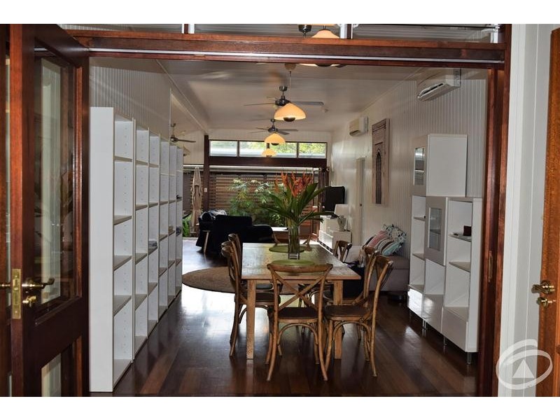 96 Christensen Street, Machans Beach QLD 4878