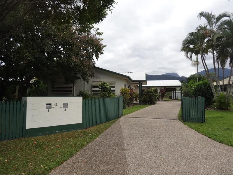 45 Middlemiss Street, Mossman QLD 4873