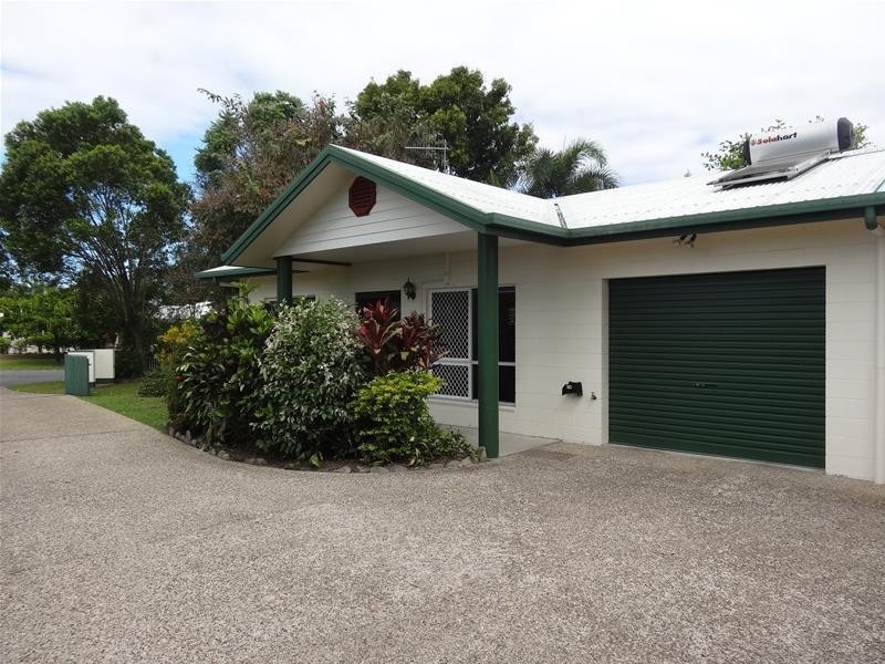 45 Middlemiss Street, Mossman QLD 4873
