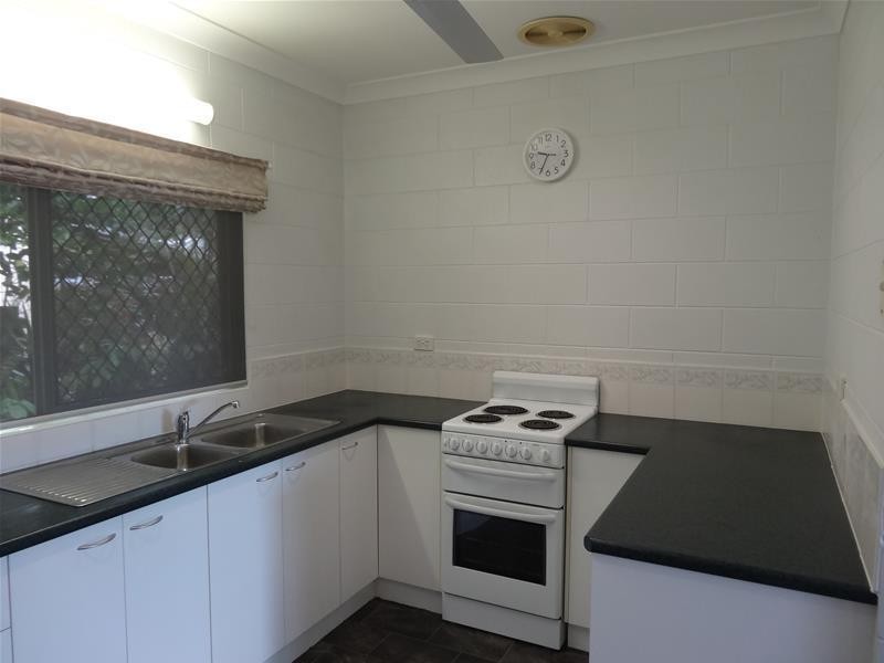 45 Middlemiss Street, Mossman QLD 4873