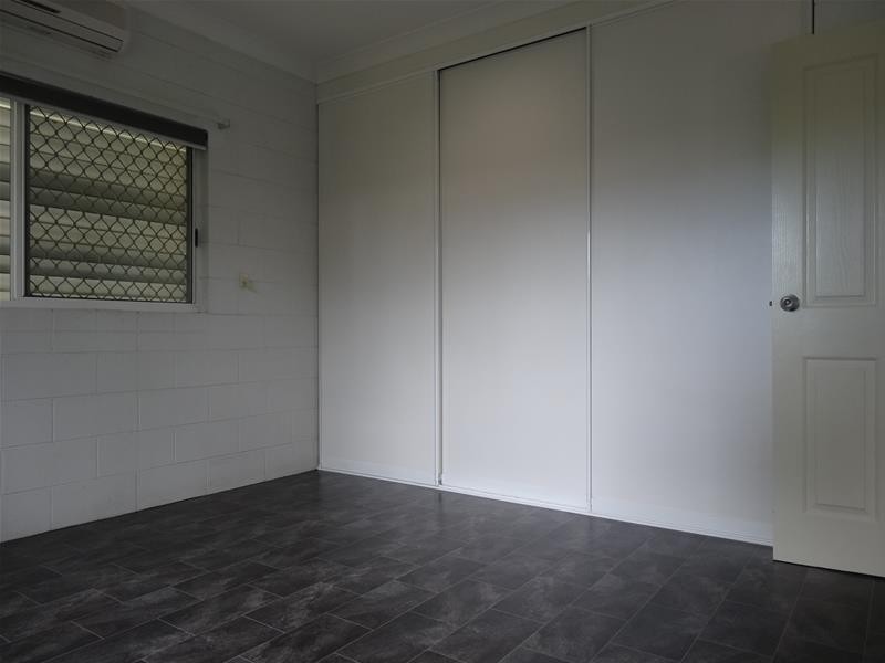 45 Middlemiss Street, Mossman QLD 4873