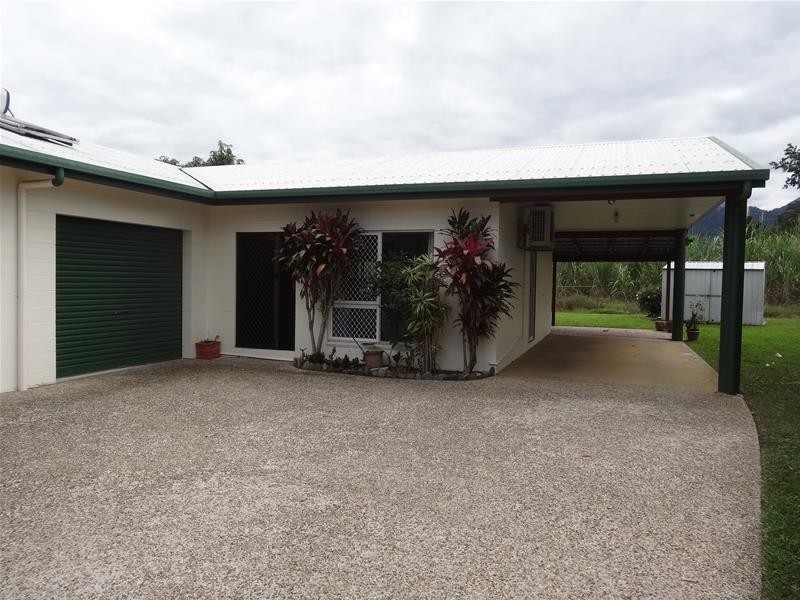 45 Middlemiss Street, Mossman QLD 4873