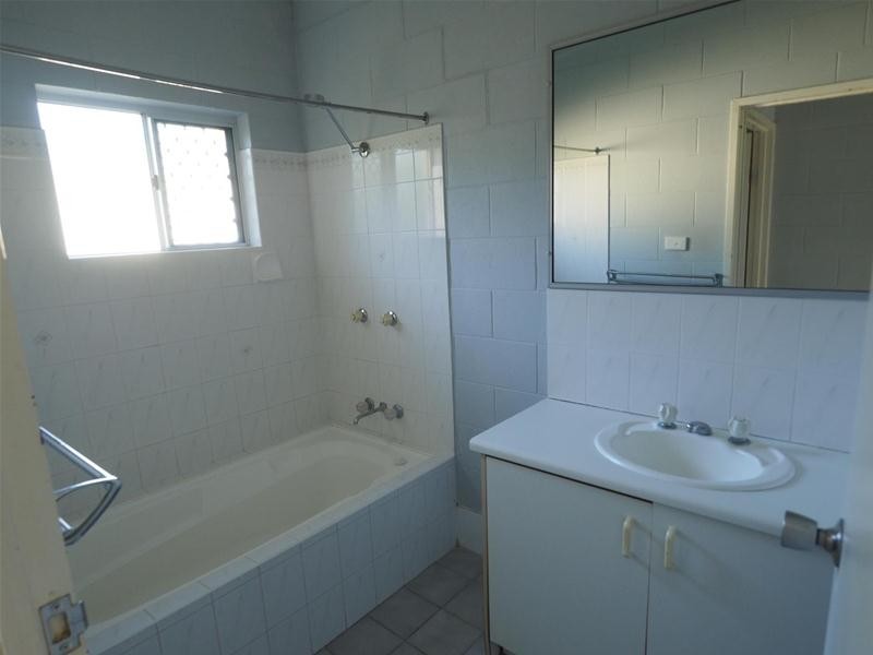 47 Golden Grove Drive, Bentley Park QLD 4869