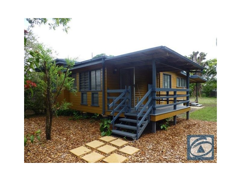 37 Dunn Street, Cairns North QLD 4870