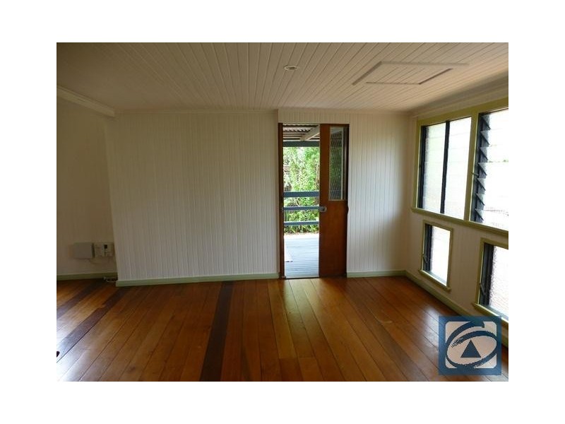 37 Dunn Street, Cairns North QLD 4870