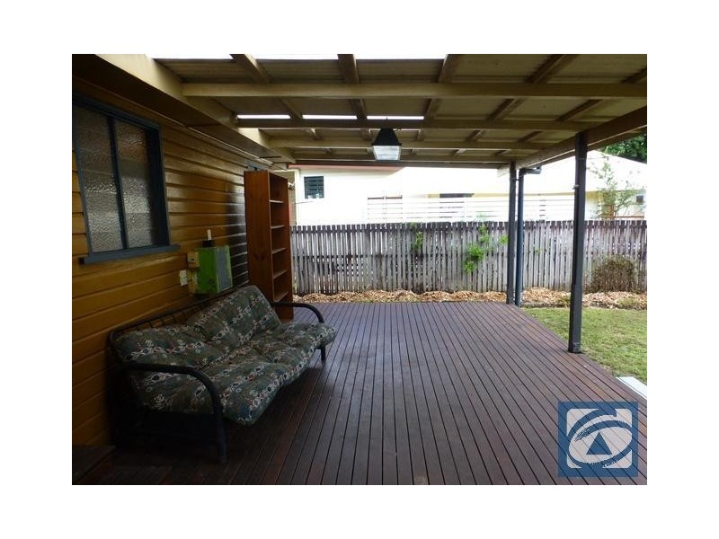 37 Dunn Street, Cairns North QLD 4870