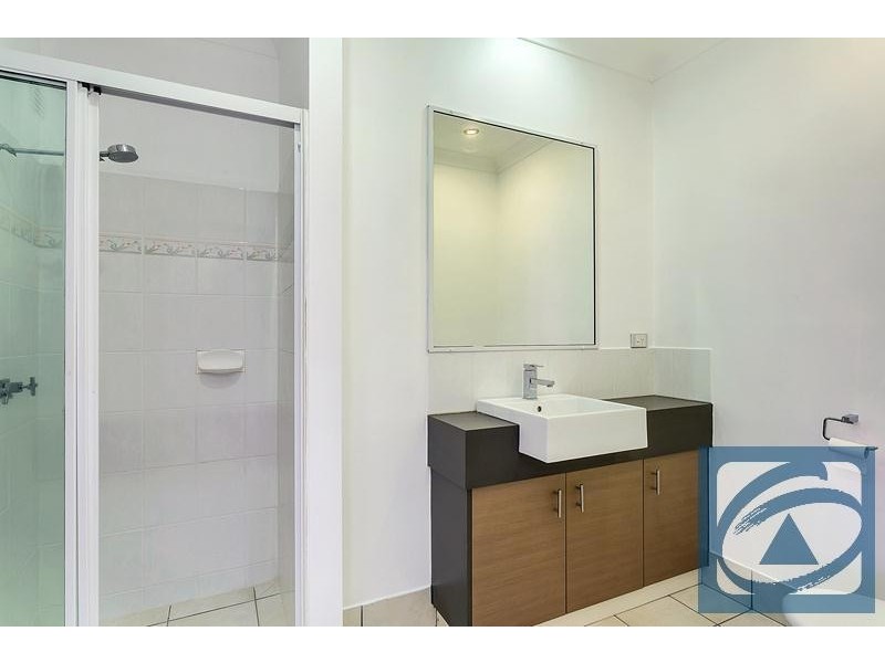 9/50 Cairns  Street, Cairns North QLD 4870