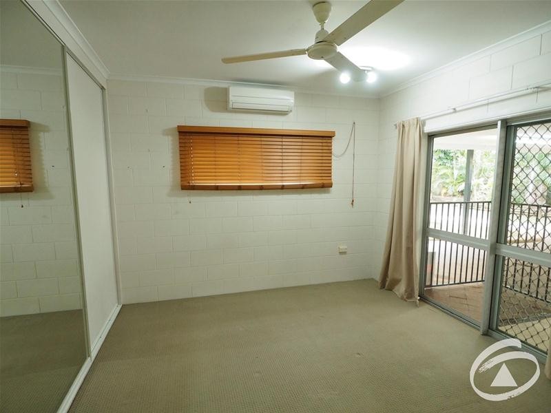 9 Mermaid  Street, Bentley Park QLD 4869