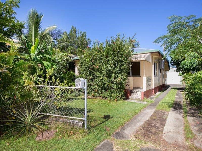 189 Martyn  Street, Manunda QLD 4870