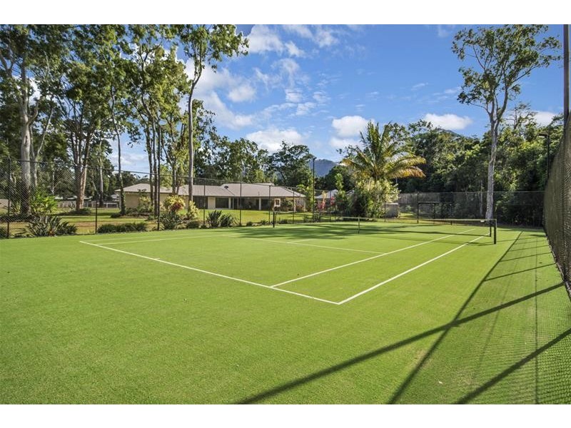 12 Struber Street, Edmonton QLD 4869