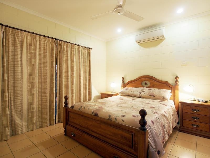 13 Peate Close, Edmonton QLD 4869