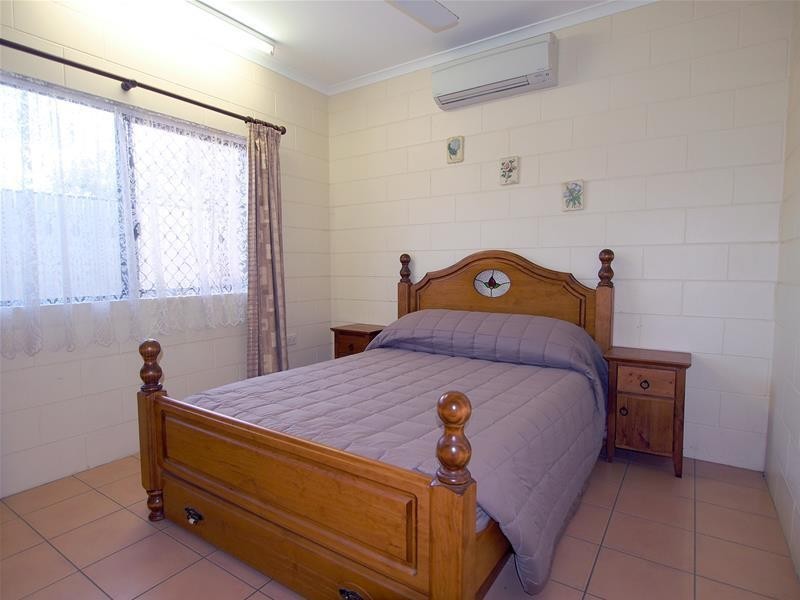 13 Peate Close, Edmonton QLD 4869