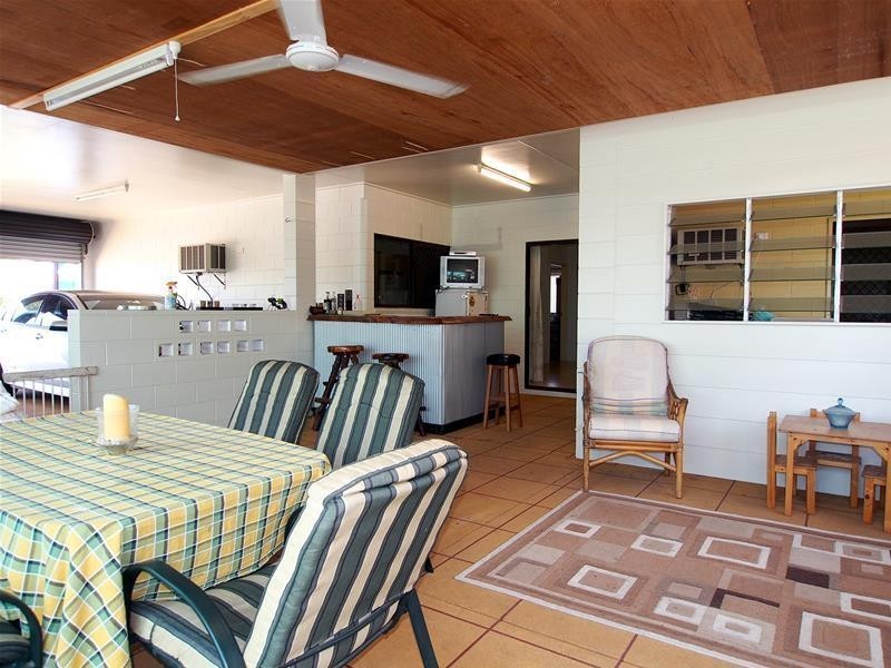 13 Peate Close, Edmonton QLD 4869