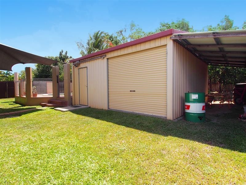 13 Peate Close, Edmonton QLD 4869